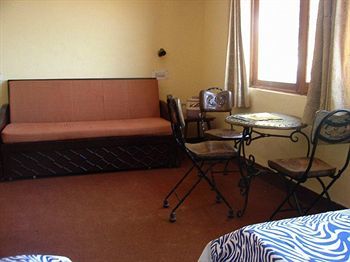 Hotel Emerald Heights Mussoorie Esterno foto